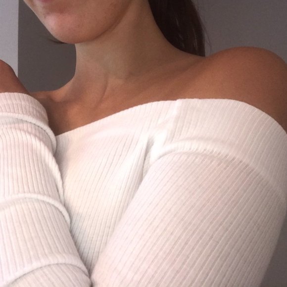 Zara ribbed white off-the-shoulder long sleeve - Picture 3 of 9